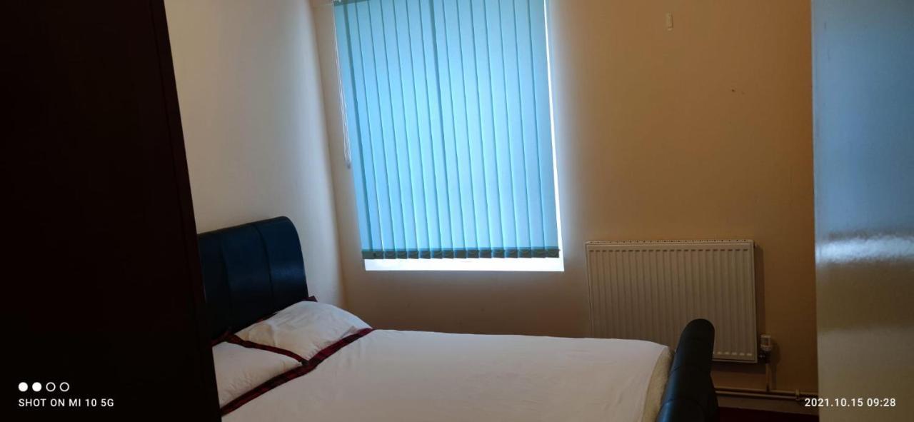 Nice Double Bedroom At Streatham Place Лондон Экстерьер фото